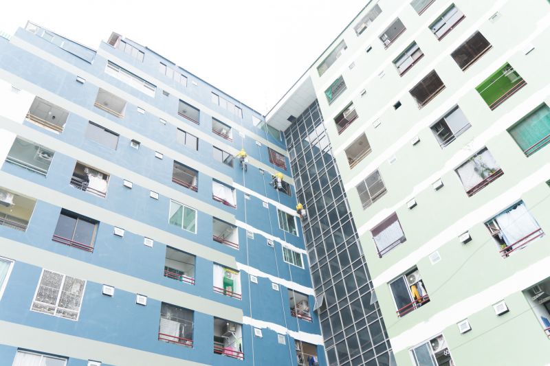 Commercial Building Finish